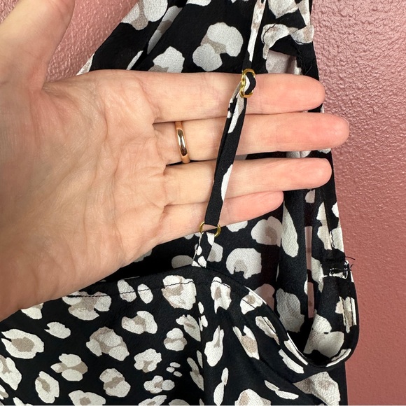 Intimately Free People size medium black & white leopard print drape neck shell - Picture 6 of 7